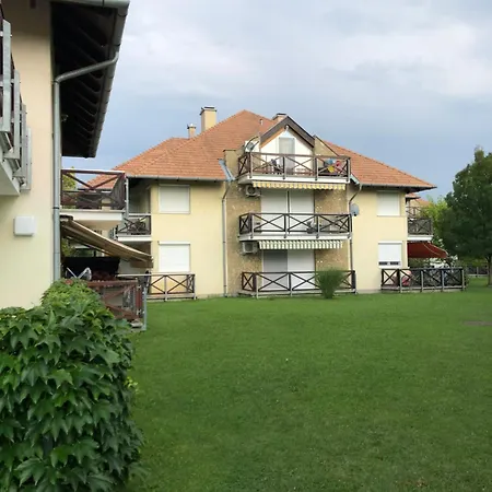 Lägenhet Vadszilva Balatonoszod