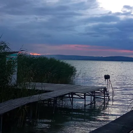 Vadszilva Lägenhet Balatonoszod
