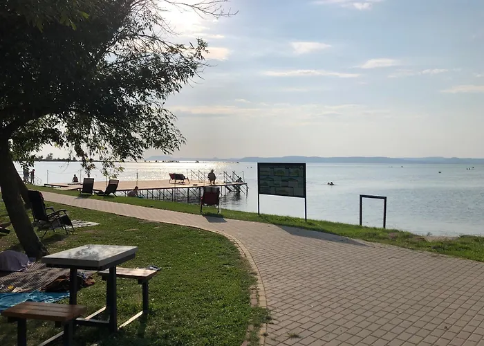 Vadszilva Lägenhet Balatonoszod